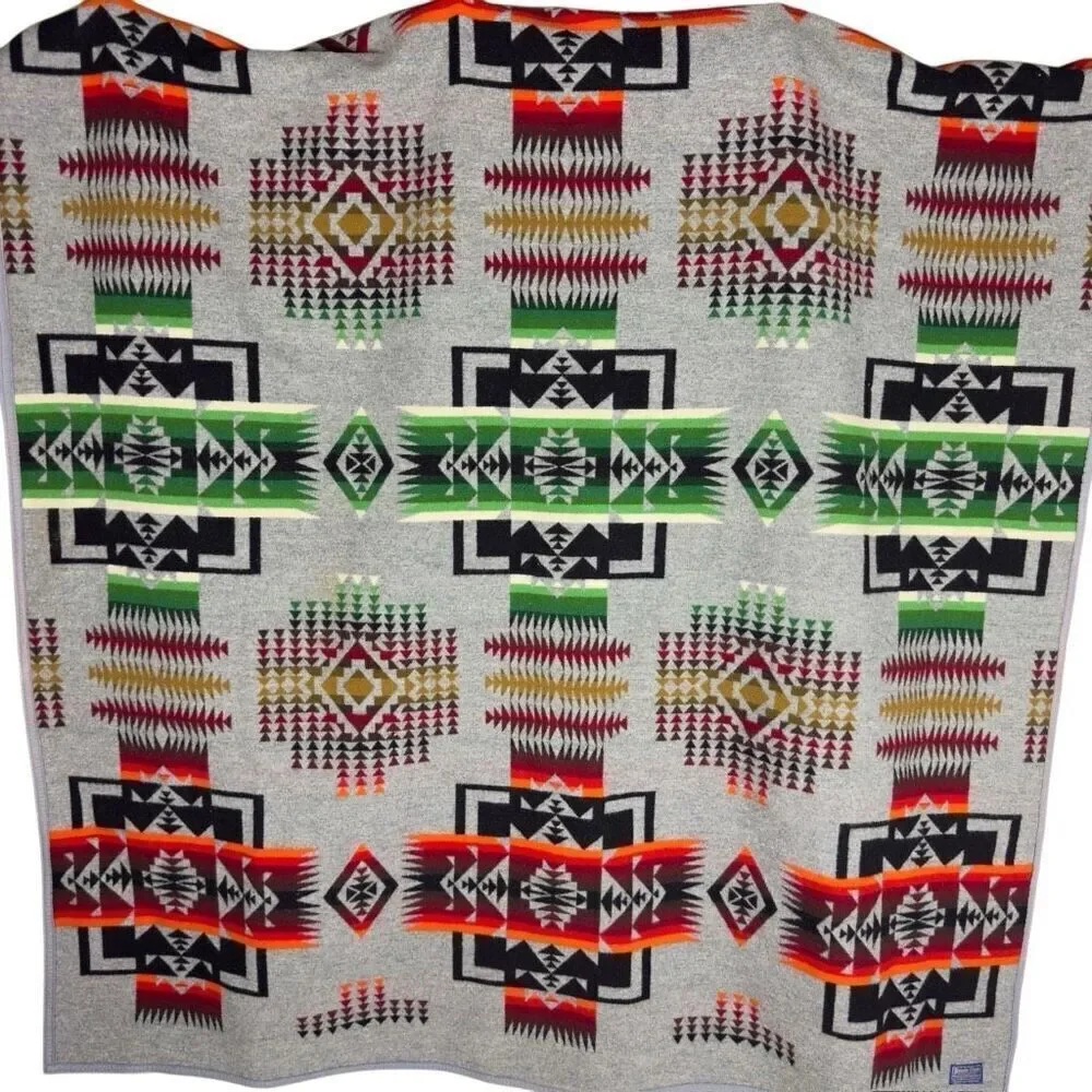 Pendleton Rare Vintage 100% Wool Aztec Blanket - Full/Queen‎